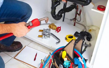 emergency plumbing differs night